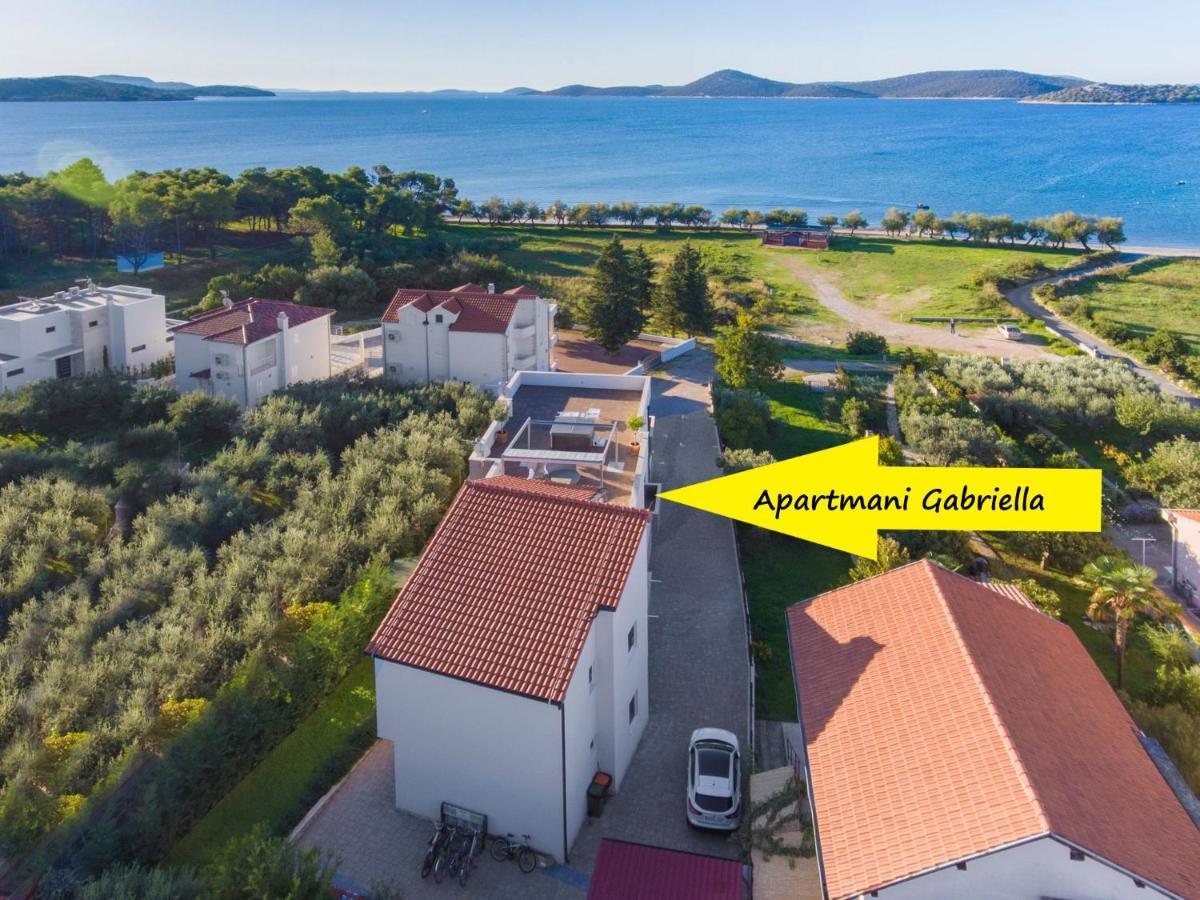 Apartmani Gabriella Vodice Eksteriør billede